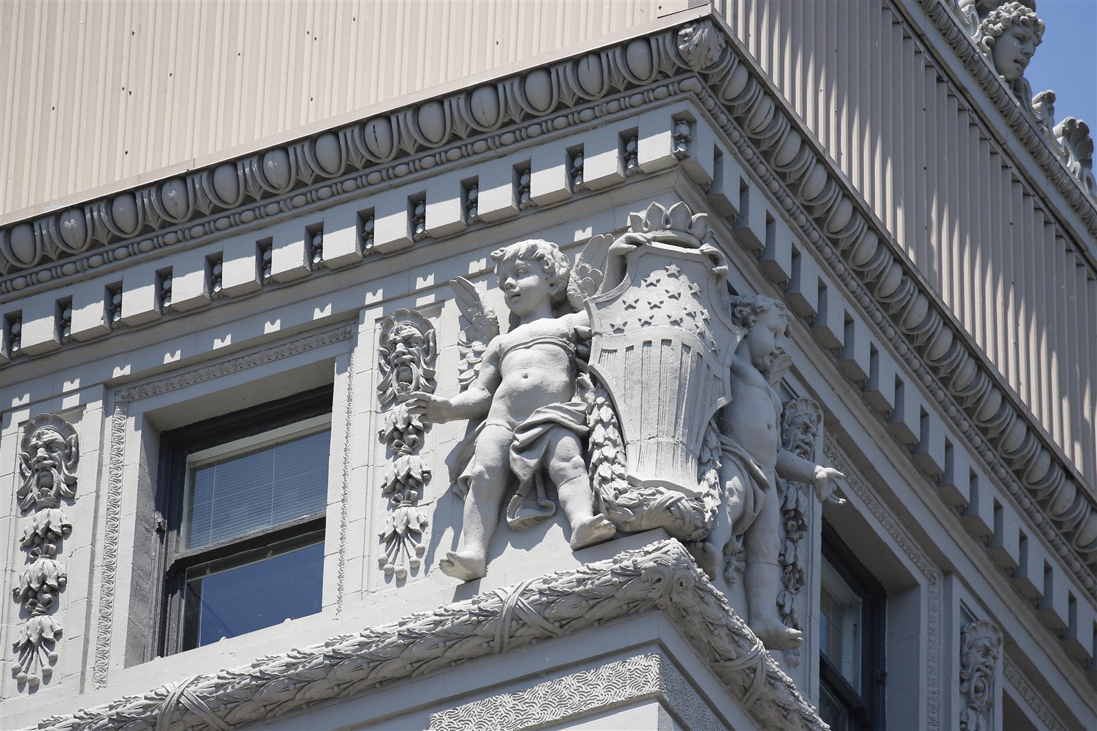 A Closer Look: Ellicott Square Building